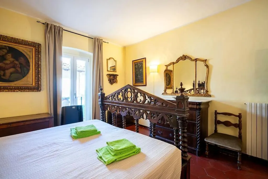 Apartment Tacconi - Signorile Appartamento 3Bdr Firenze 0*,  Italia